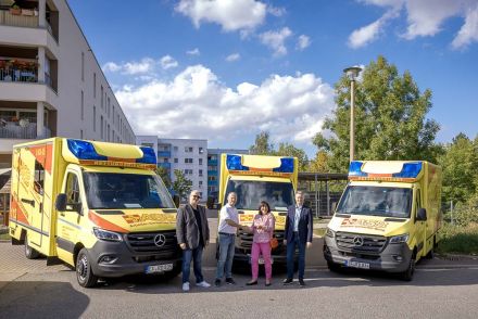ASB-Regionalverband Mittelthüringen stellt neue Rettungswagen in Dienst ASB-Regionalverband Mittelthüringen stellt neue Rettungswagen in Dienst