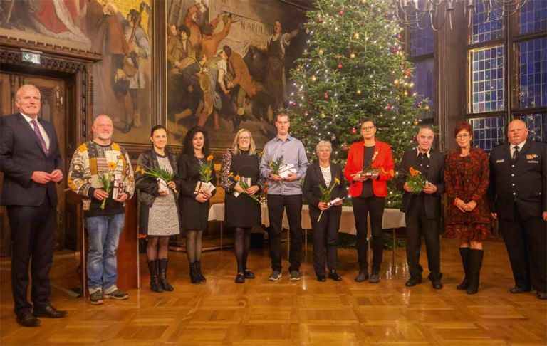 Stadt Erfurt ehrt ASB-Jugendausbilder Florian Krieg Stadt Erfurt ehrt ASB-Jugendausbilder Florian Krieg