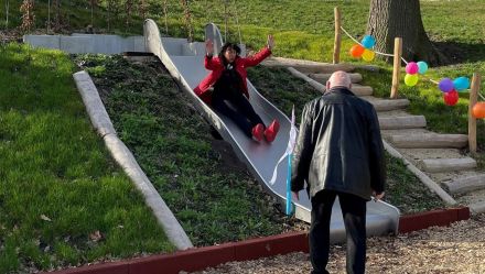 Rutsche eingeweiht – Bild Rutsche eingeweiht – Bild
